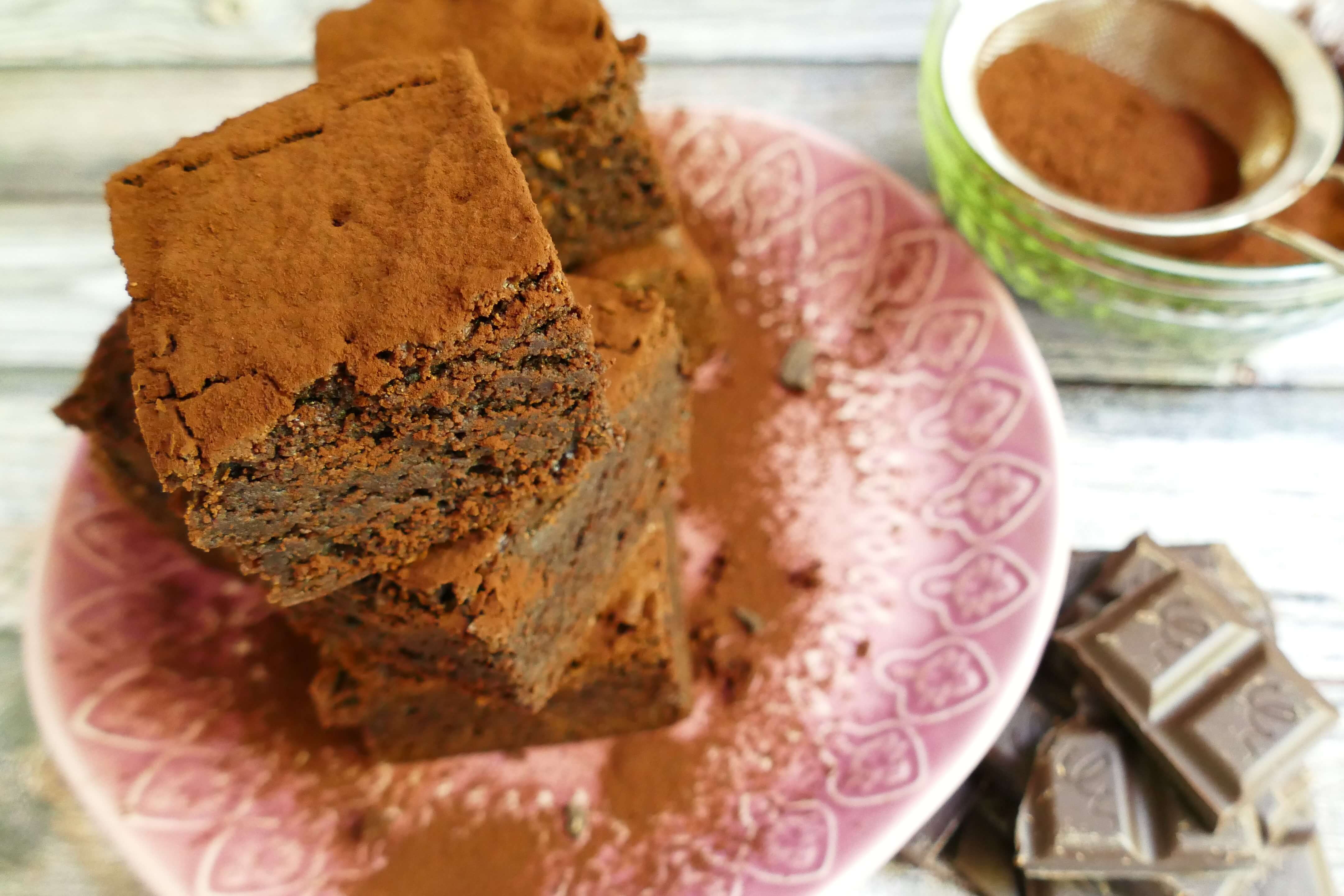 Brownies mit viel Schokolade - ein klassisches Grundrezept