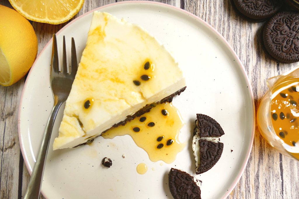 Oreo-Cheesecake mit Maracuja (No Bake Cake)