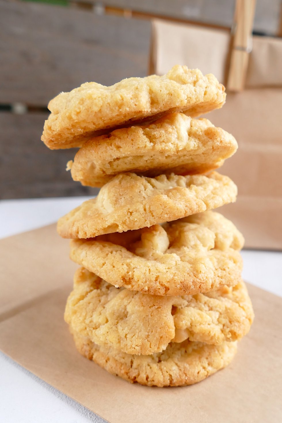 Macadamia Cookies mit weißer Schokolade - Kuchenbekenntnisse